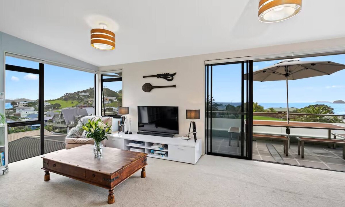Russell House | 2- Bedroom luxury home