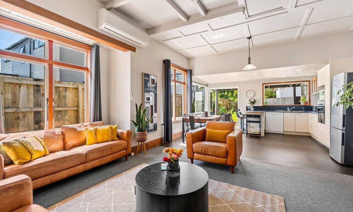 Whangarei House | 3 Bedroom Villa in Kensington