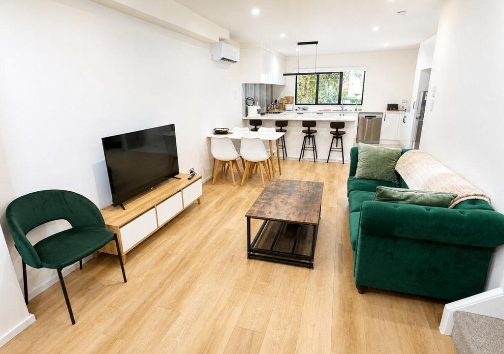 Massey House | 3 bedrooms home at Westgate