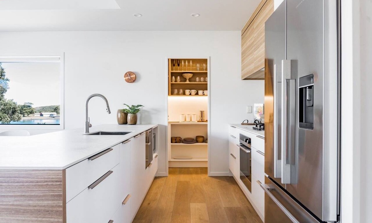 Raglan House | 3 x Townhouses Central Modern