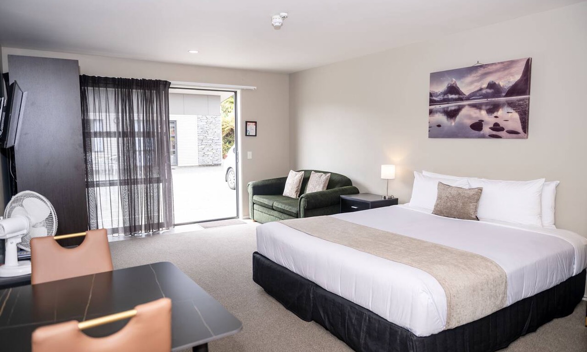 Franz Josef Glacier Hotel | 58 On Cron Motel