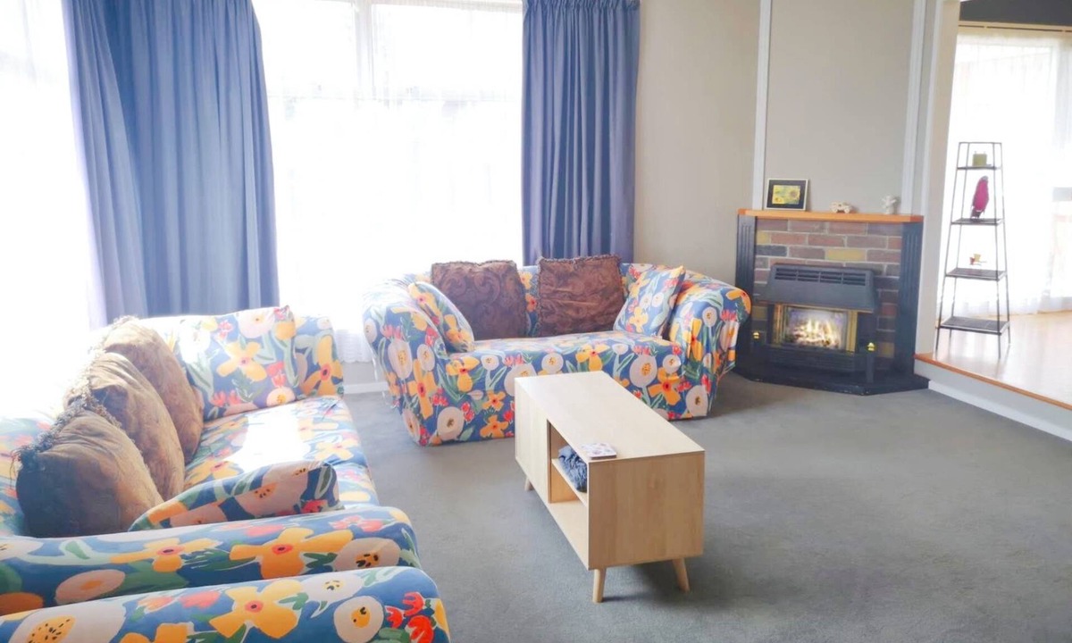 Springfield House | 7mins to the supermarket, tidy&lovely home like yours in Springfield