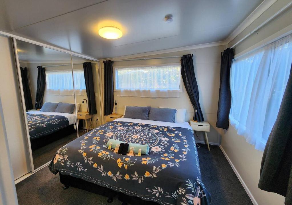 Dunedin City Centre Apartment | A Stone's Thrown From Town Cosy Home