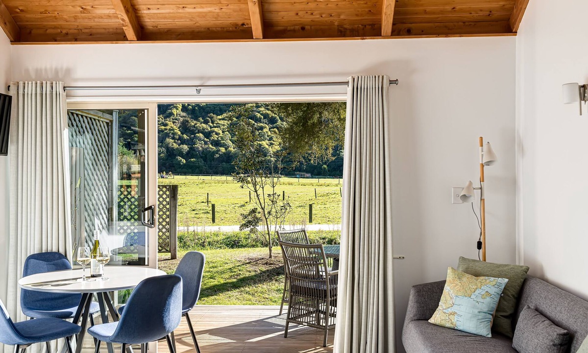 Marahau Hotel | Abel Tasman Lodge