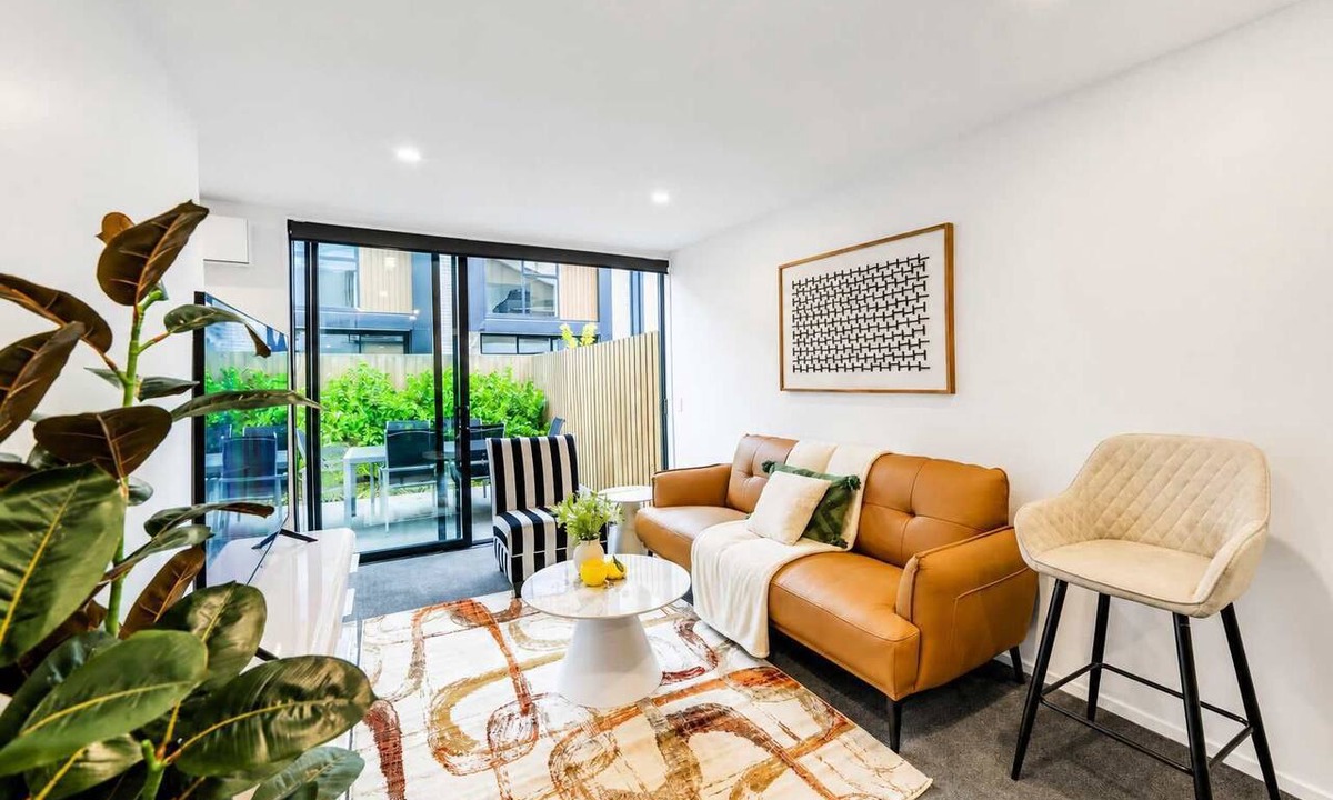 Addington Apartment | Addington 2BR with Patio & Parking | Near Hagley