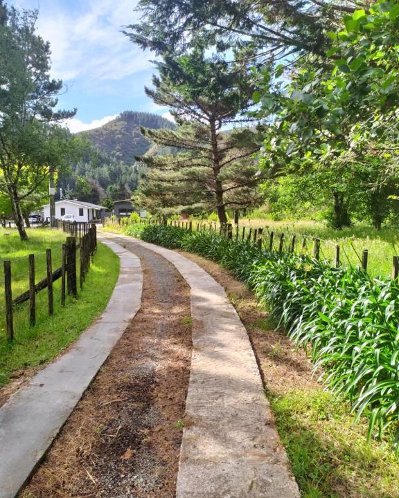 Tararua Forest Park Apartment | Akatarawa Valley Retreat a Cosy Two Bedroom Guest Suite