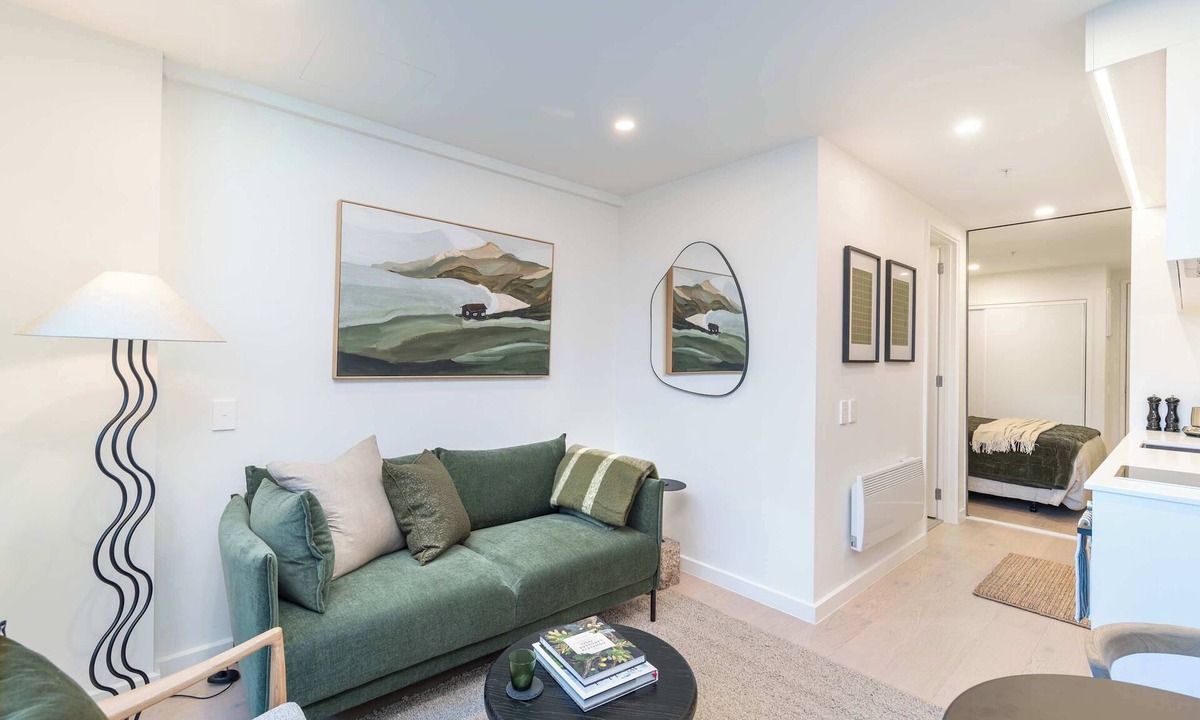 Te Aro Apartment | Alpha Te Aro | 1BR | Indoor Pool + Gym