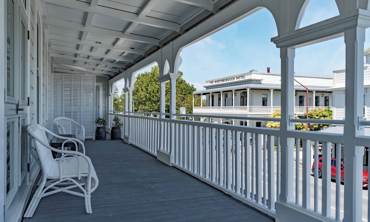 Martinborough Apartment | Altitude Apartment , 2 bedroom apartment in the heart of Martinborough