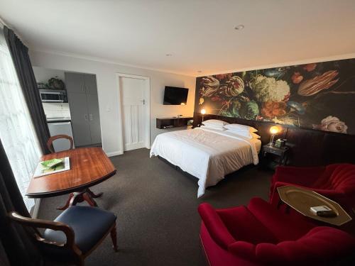 Havelock North House | Art Deco BNB