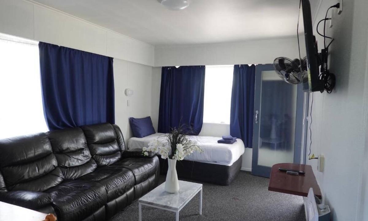 Te Rapa Hotel | Ascot Lodge Motel