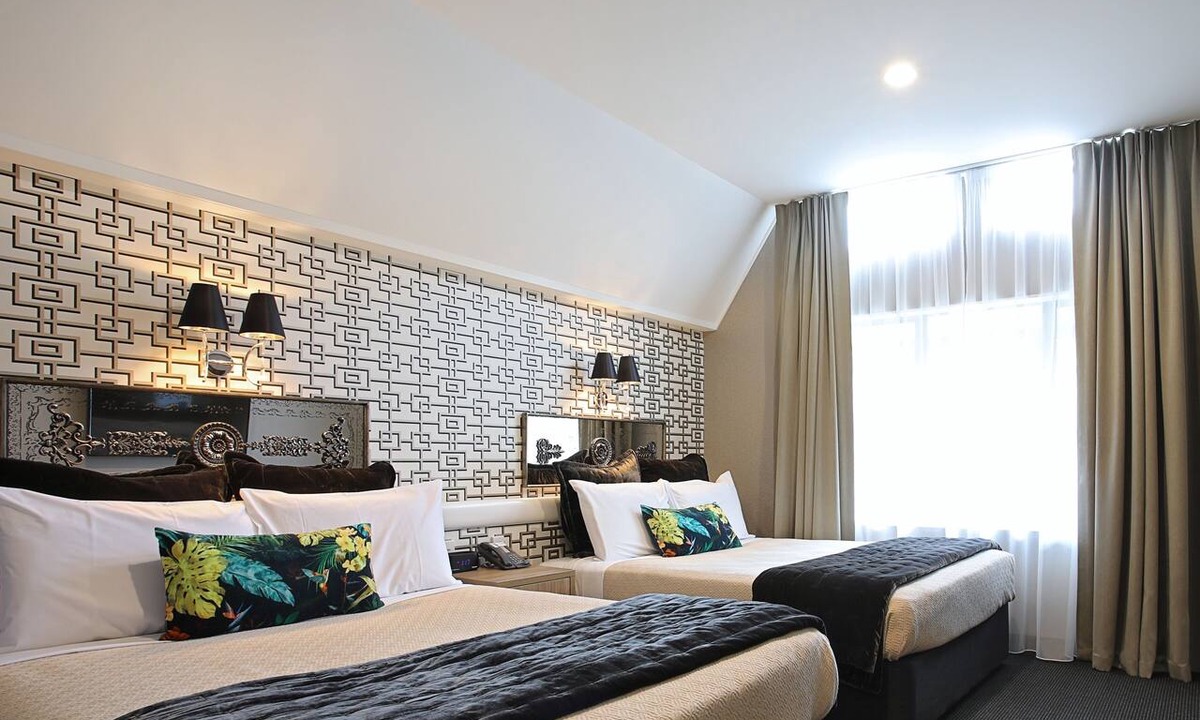 Invercargill Hotel | Ascot Park Hotel