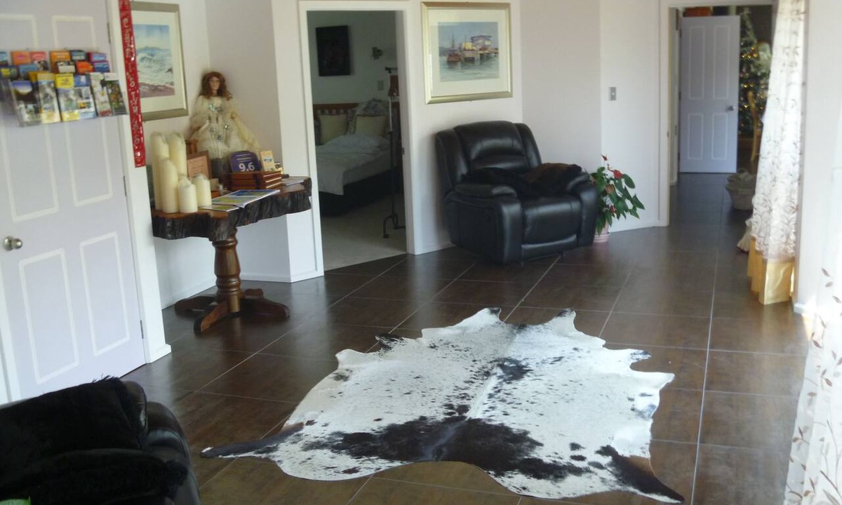 Whitianga Bed & Breakfast | At Parkland Place