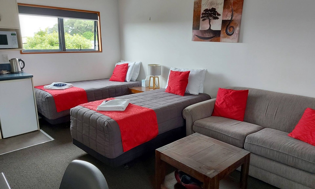 Whitianga Hotel | Bayside Holiday Units