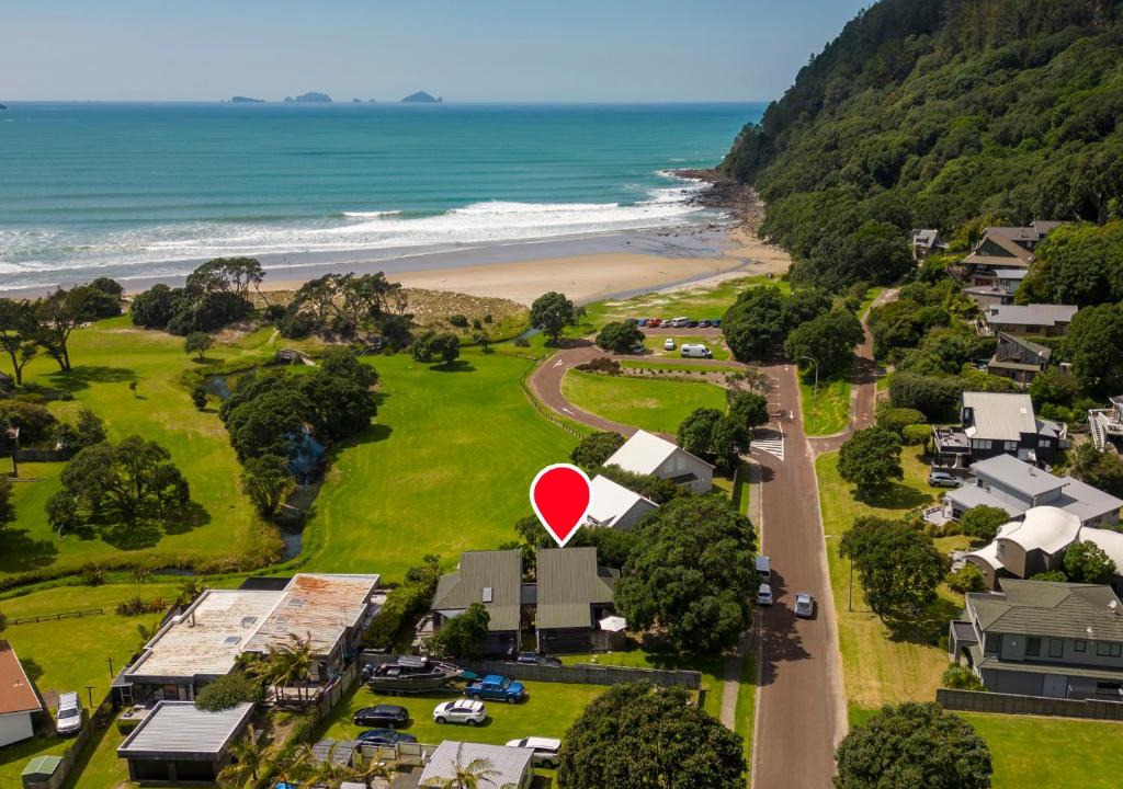 Pauanui House | Beach Road Beauty - Pauanui Holiday Home