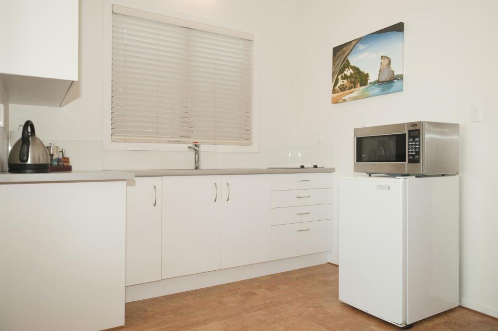 Whitianga Hotel | Beachfront Resort