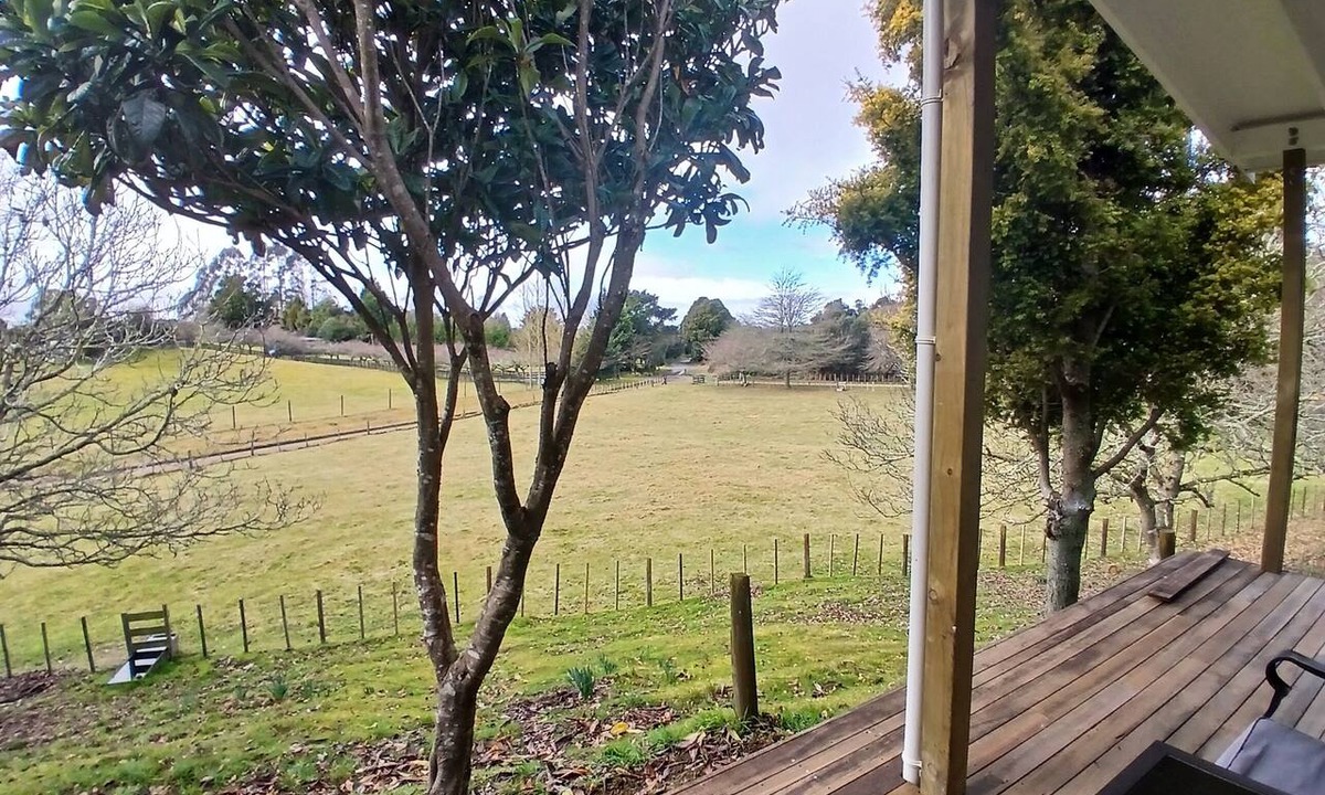 Oruanui Cabin | Beautiful and Private Farmstead Cabin, only 15min from the Taupo.