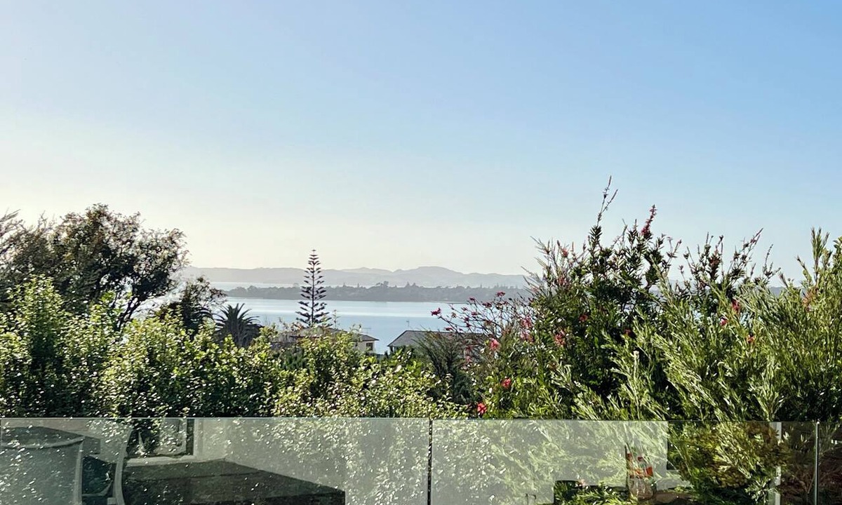Shelly Park Apartment | Boutique Apartment with Sea Views, Sun, Outdoor Living