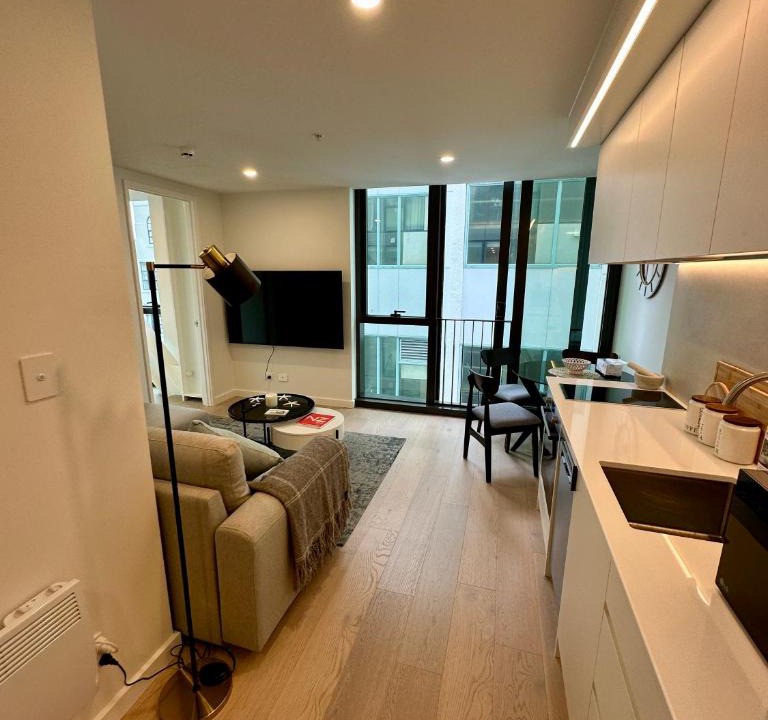 Te Aro Apartment | Brand New Apartment CBD High Rise With Ocean View on the Doorstep of Courtenay Place