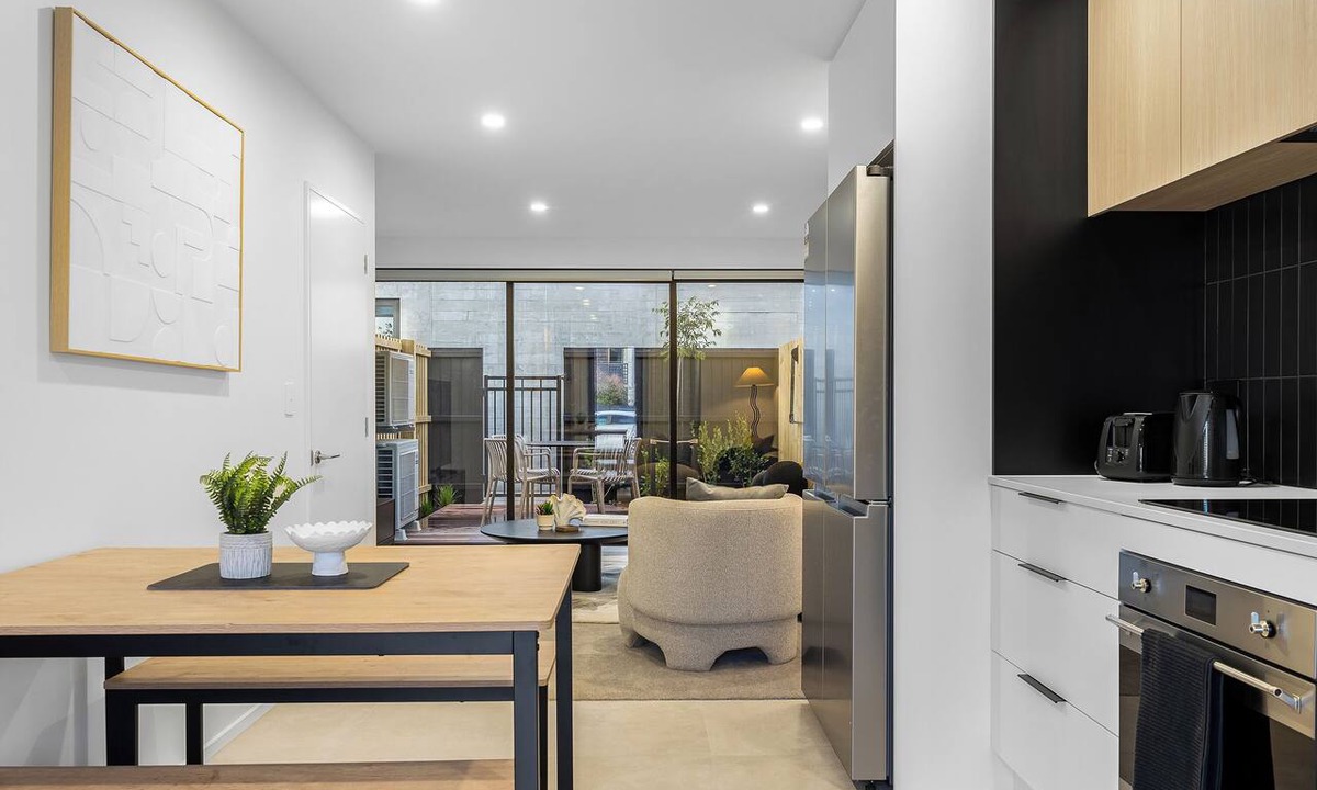 Christchurch City Centre Apartment | Central 2BR/2BA Apartment Near Stadium & The Terrace