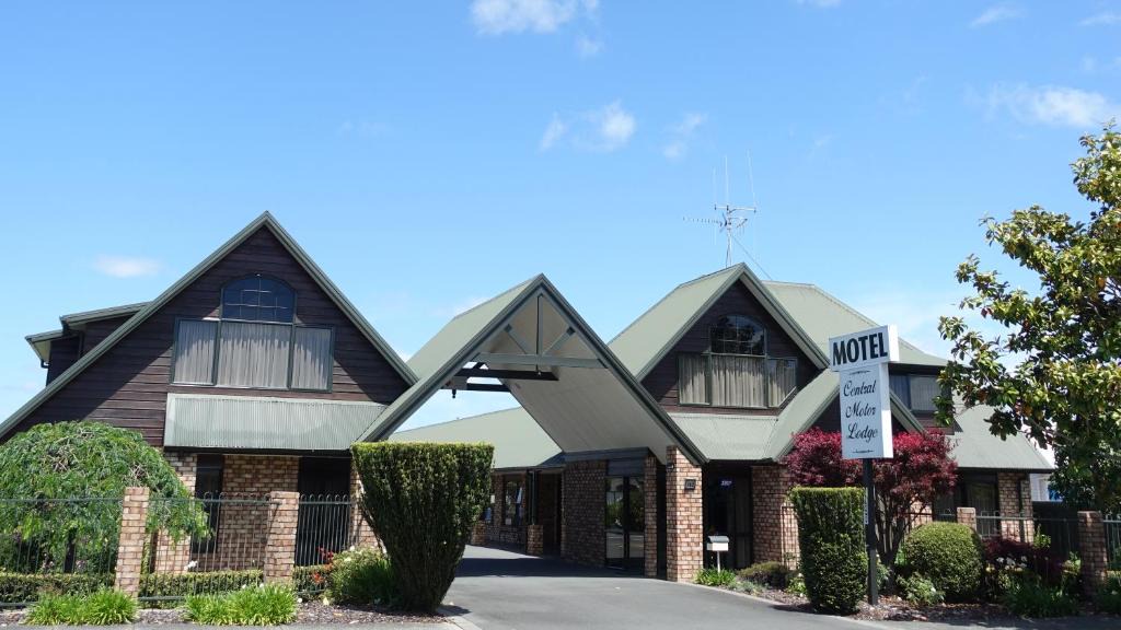 Morrinsville Hotel | Central Motor Lodge