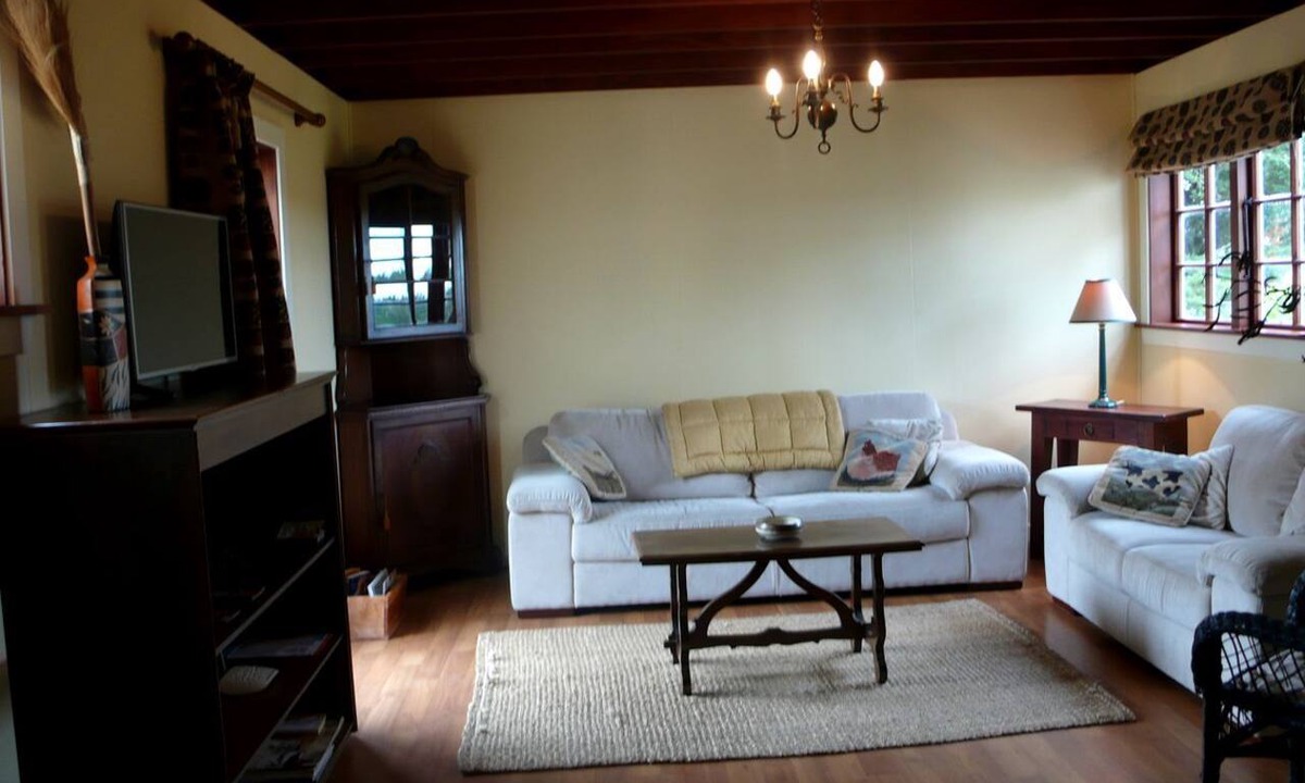 Windwhistle House | Charming Four-Season Cottage at the Foothills of Mount Hutt near Methven, New Zealand