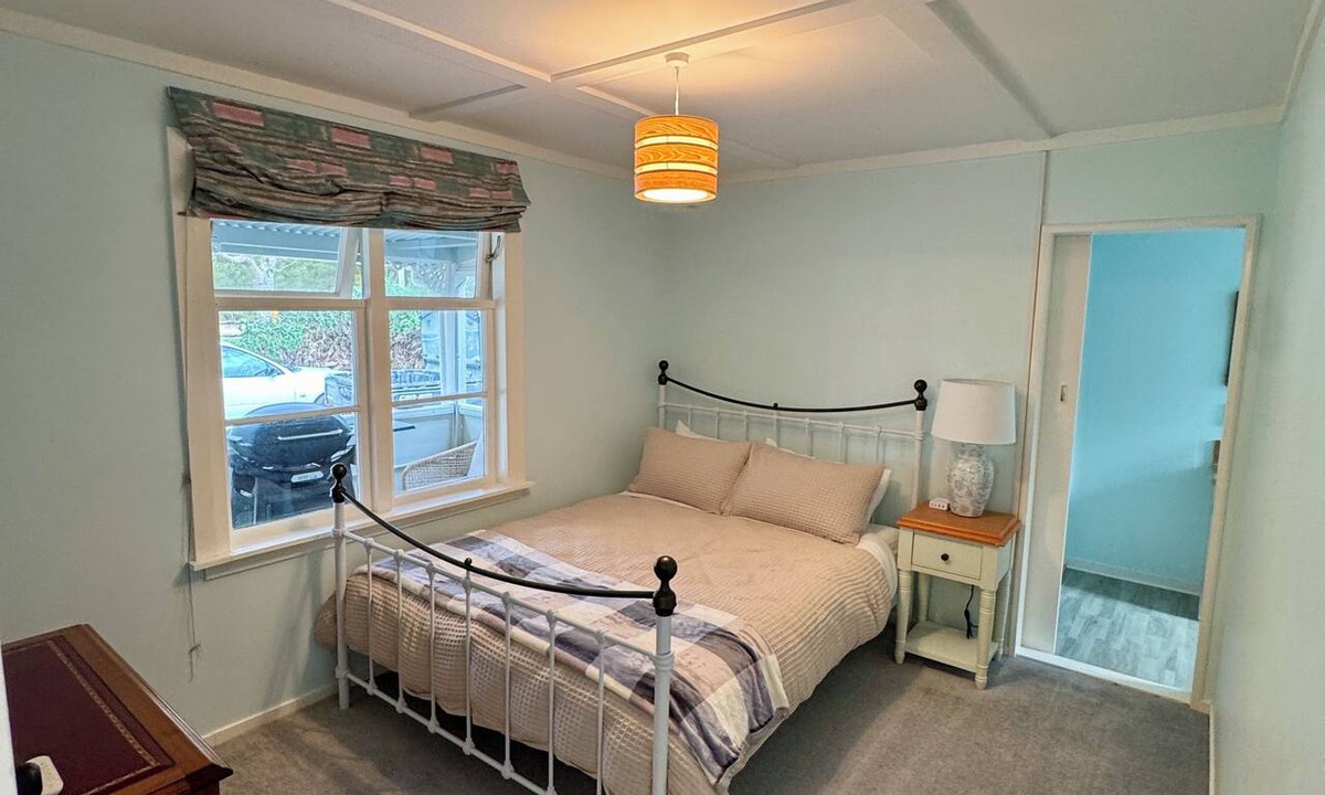 Wairarapa Cottage | Charming Rural Escape