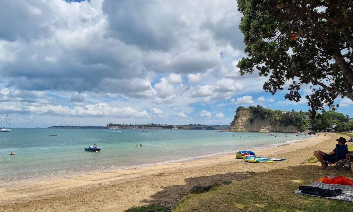 Manly Apartment | Coastal Retreat - Near Beach and Shops