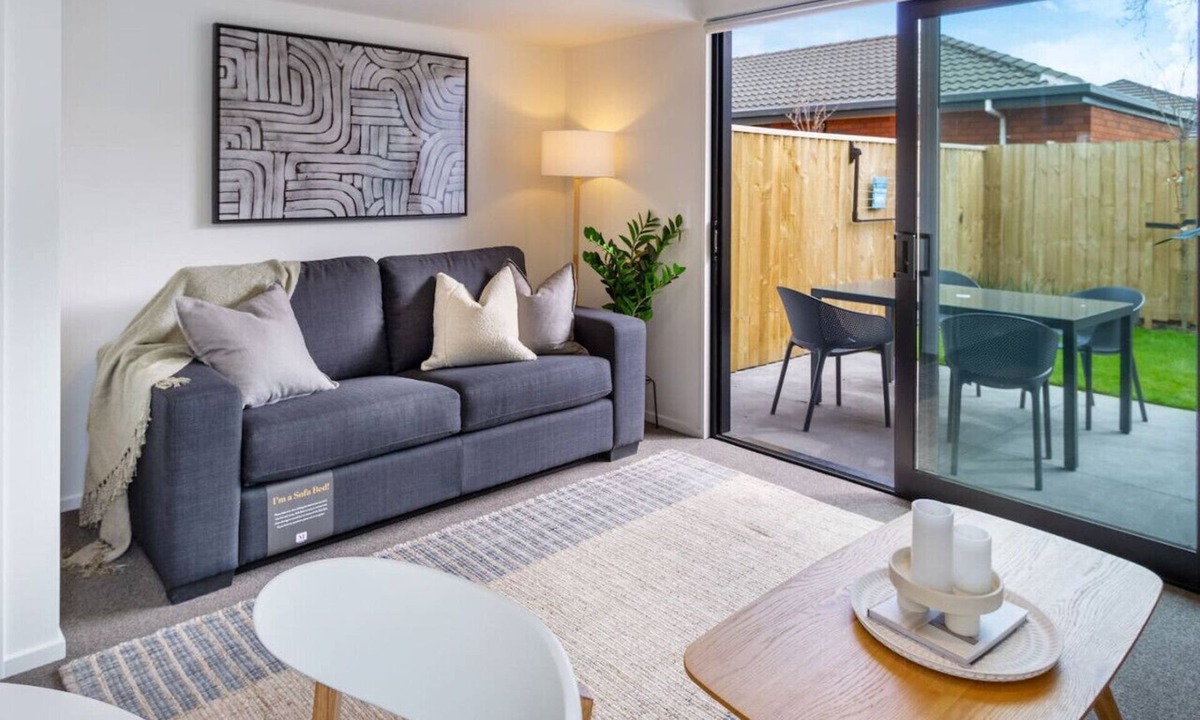 Sydenham House | Comfy Family Haven by Waltham Pool