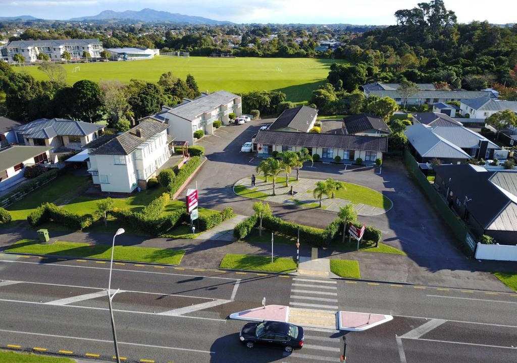New Plymouth Hotel | Coronation Court Motel