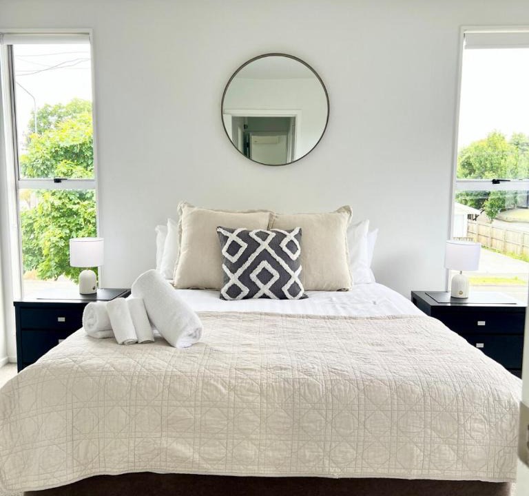 Linwood Apartment | Cosy Apartment - 5 minutes from City Centre