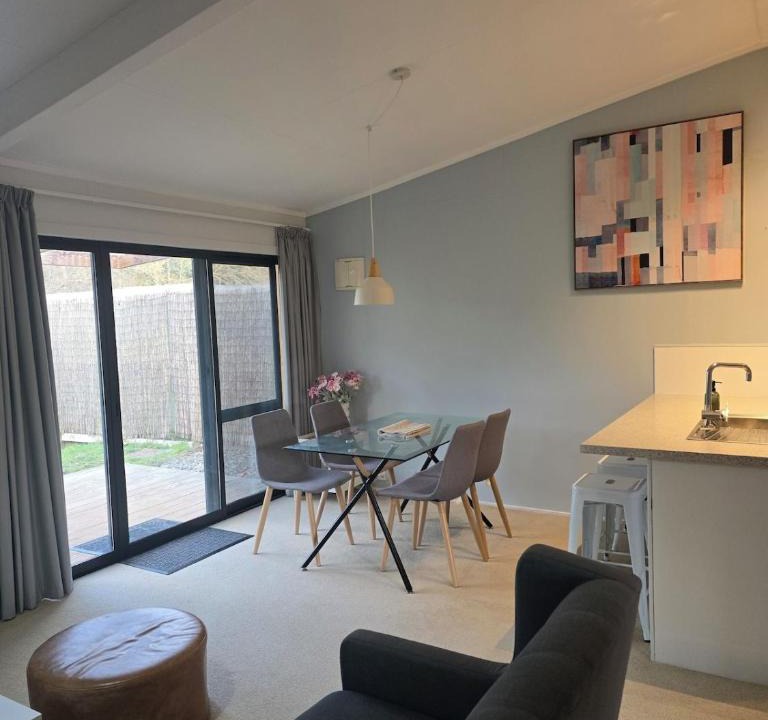 Wairakei House | Cosy Private Home Nice rural setting Close to Activity Parks