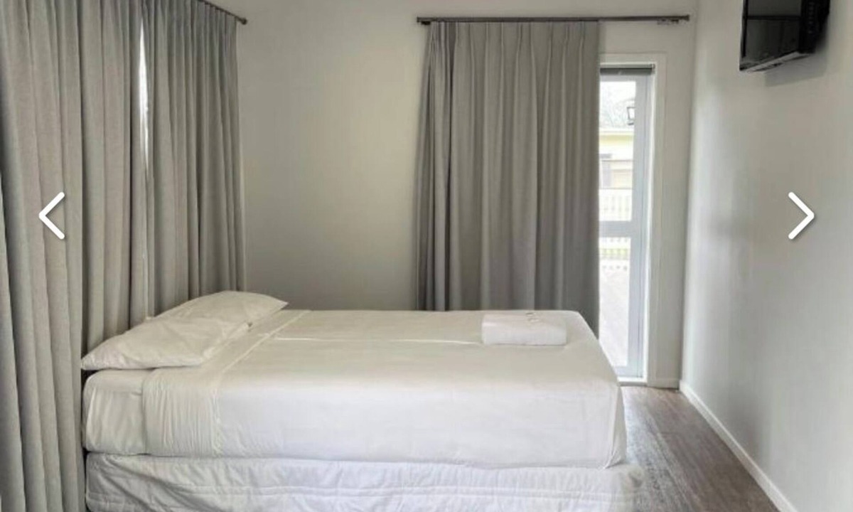 Papakura Hotel | Dash motel