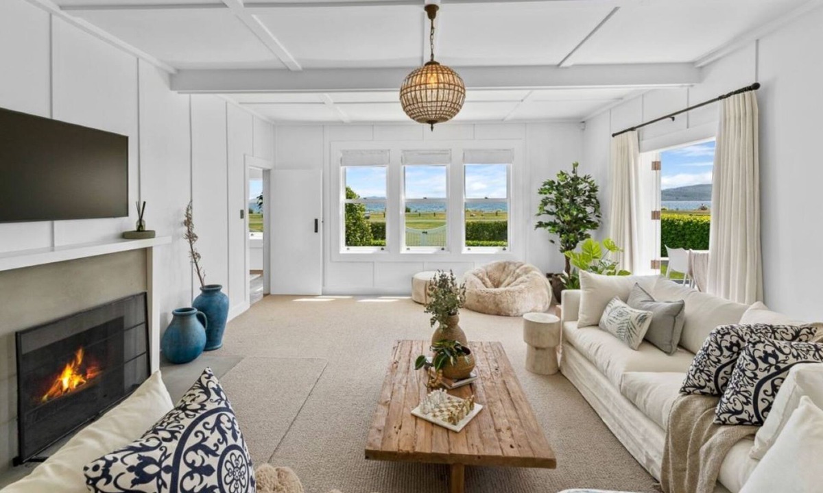 Waitahanui House | Drift @ 5 Mile Bay