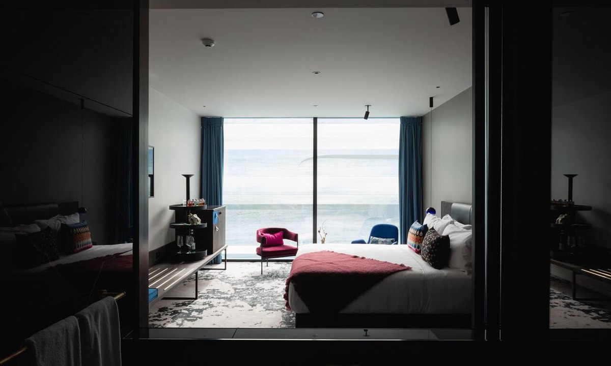 Dunedin City Centre Hotel | Ebb-Dunedin