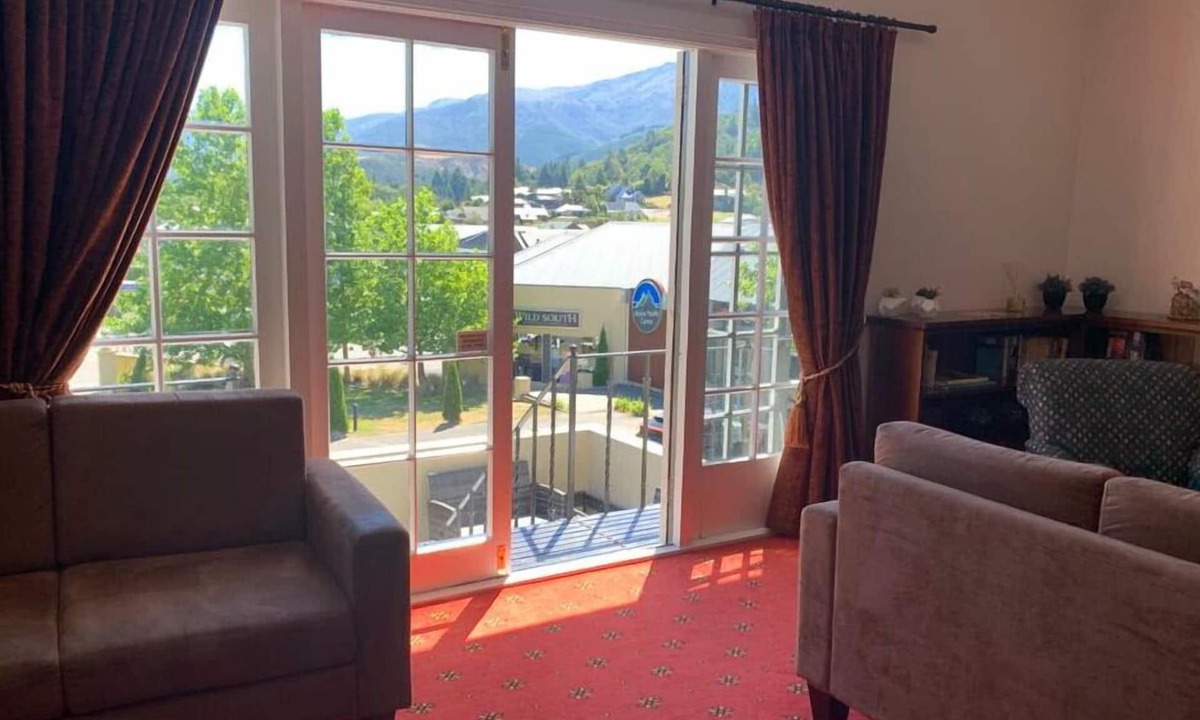 Hanmer Springs Hotel | Edit Hanmer Springs