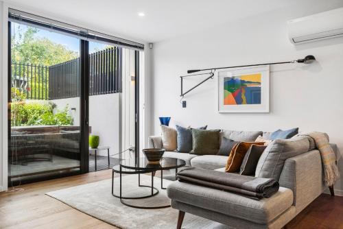 Remuera House | Elegant Remuera 2BDR Retreat Prime Location