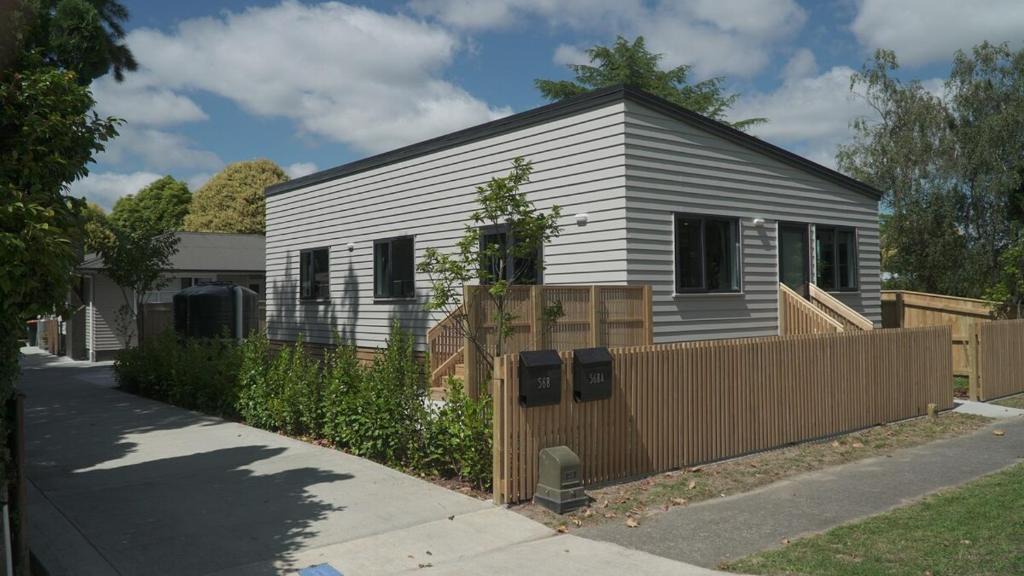 Palmerston North House | Evolve Pioneer - Modern Three Bedroom Two Bathroom Home