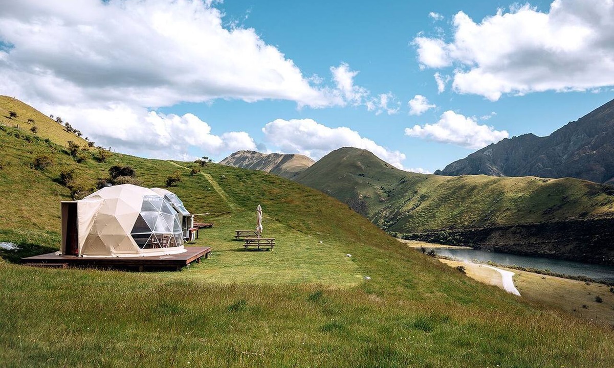 Closeburn RV Rental | Fabulous Luxury Dome Rental near Queenstown, South Island