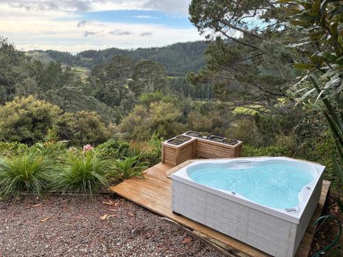 Waitao Other | Fantail Point - secluded cabin with stunning views and outdoor bath