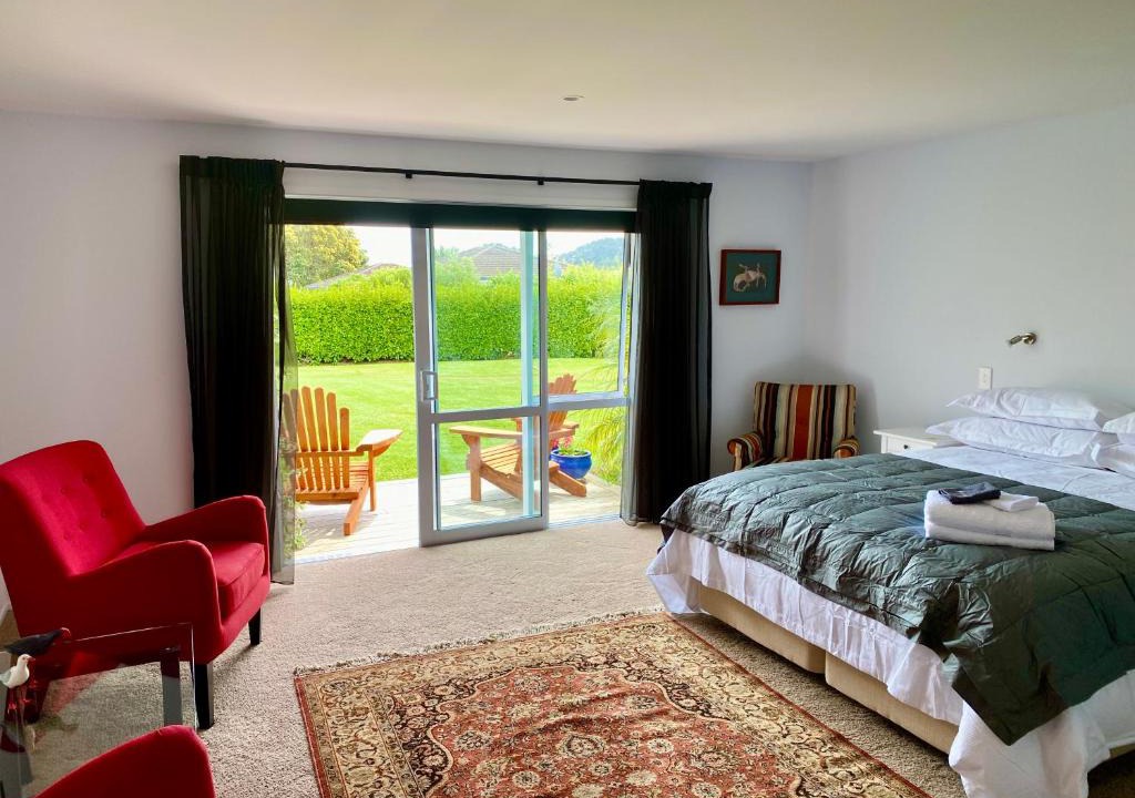 Coromandel Bed & Breakfast | Fitzroy BnB 39b Whangapoua Road