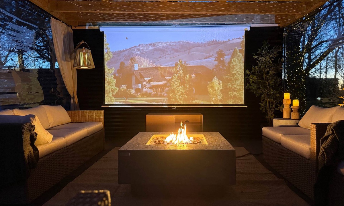 Lochiel RV Rental | Forest Hillside Glamping Retreat