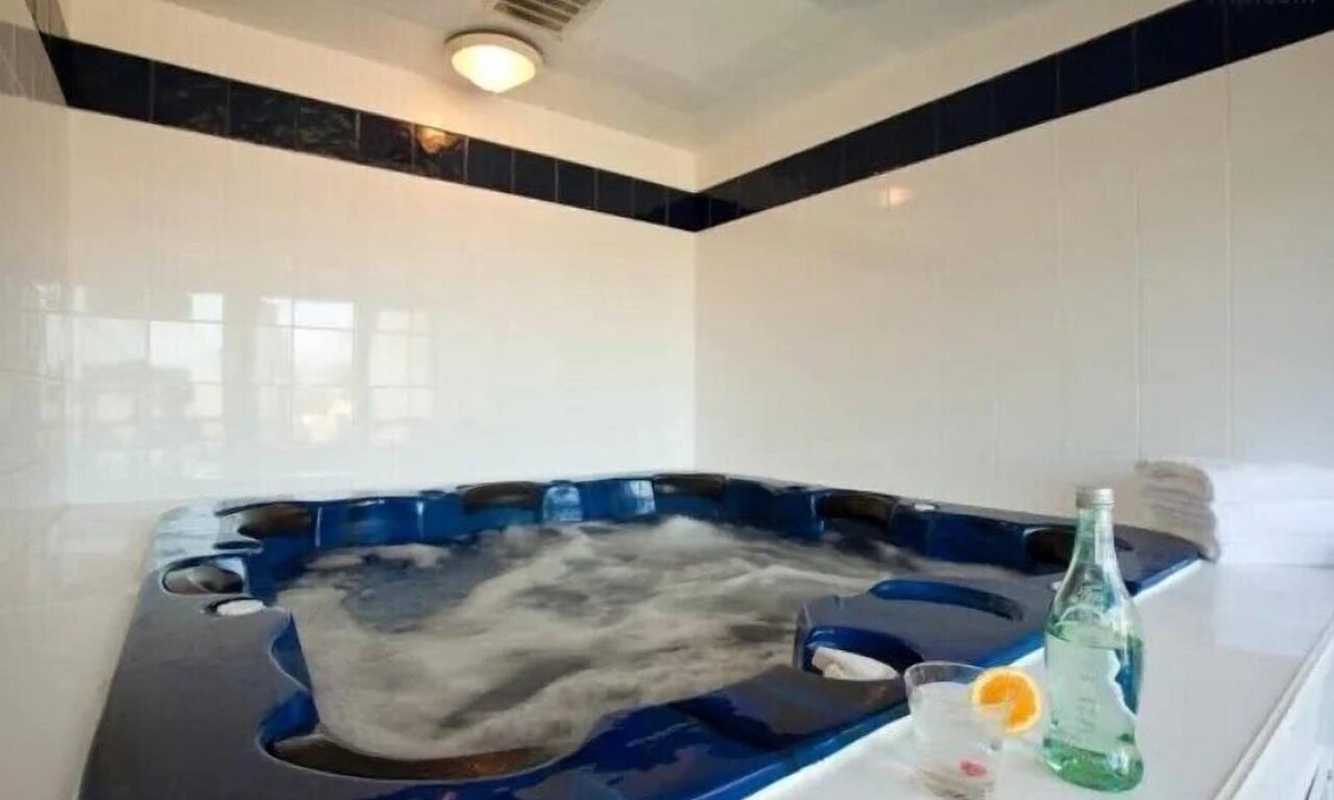 Queenstown City Centre Apartment | Garden Court Suites And Apartments