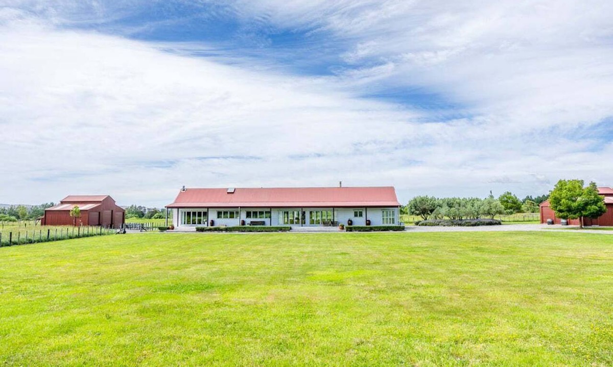 Greytown House | Greystoke Lodge - Dalefield
