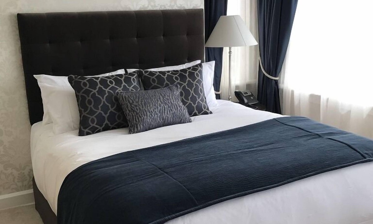 Cashmere Hotel | Hackthorne Gardens Luxury Accommodation