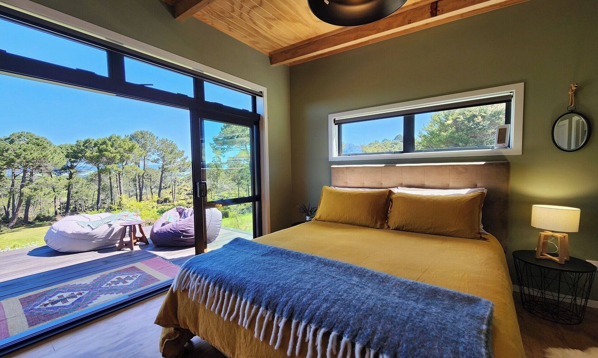 Hahei House | Hahei Hideout Retreat - private and surrounded by bush. Pond and small orchard