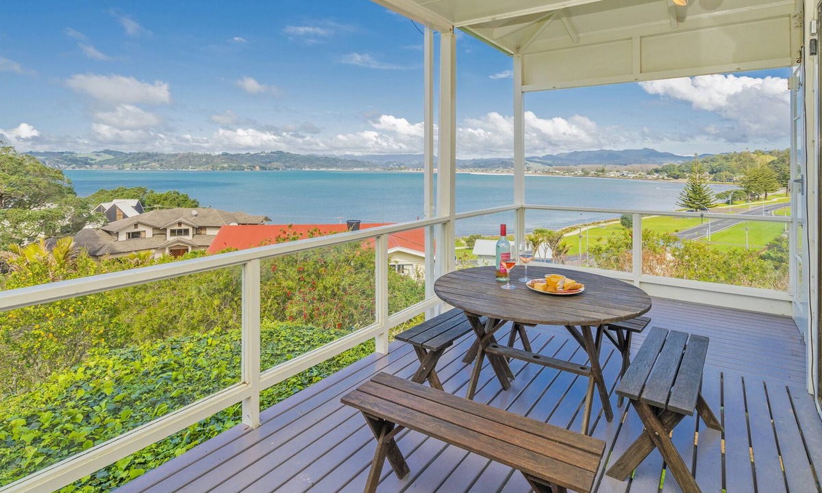 Whitianga Cottage | Haven on Haddon - Whitianga Holiday Home