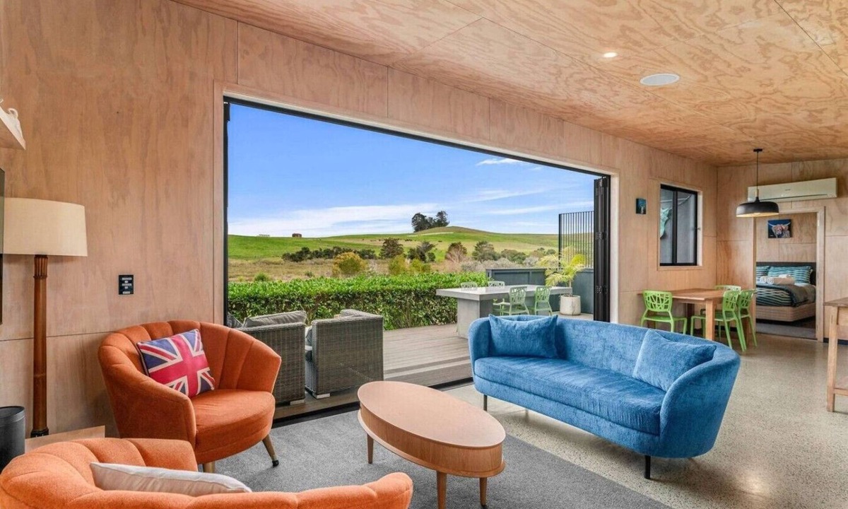 Mangawhai House | Hidden Treasure in Mangawhai Village + EV charger