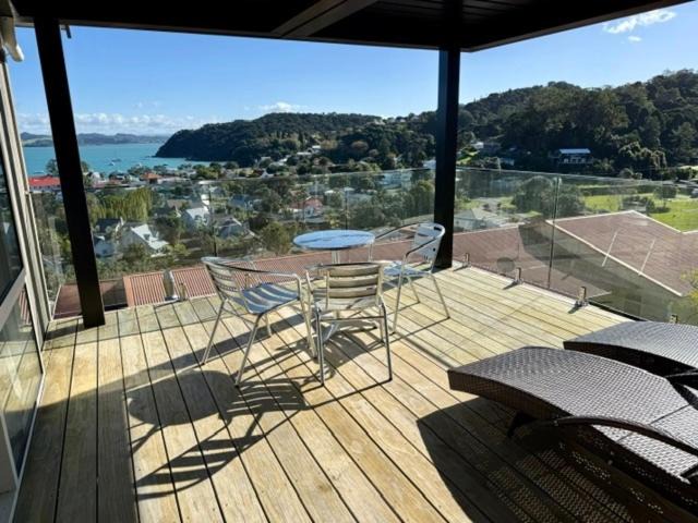 Russell Apartment | High View Apartment