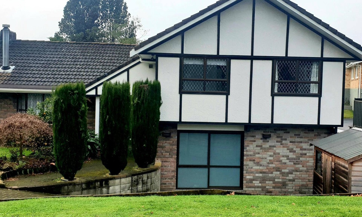 Lynmore House | Hilton Holiday - Spa Pool, Sleeps 14, Pets OK