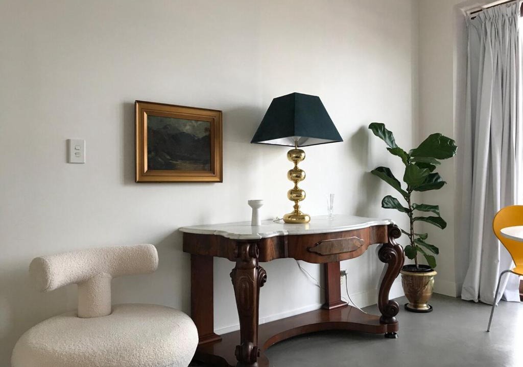 Ponsonby Apartment | Historic Deco, Penthouse Vibe, Central, Parking
